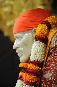 Shirdi saibaba idol face