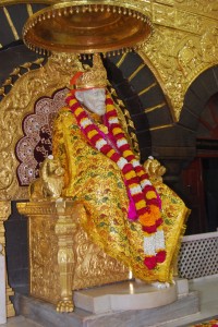 Shirdi Samadhi Mandir idol 